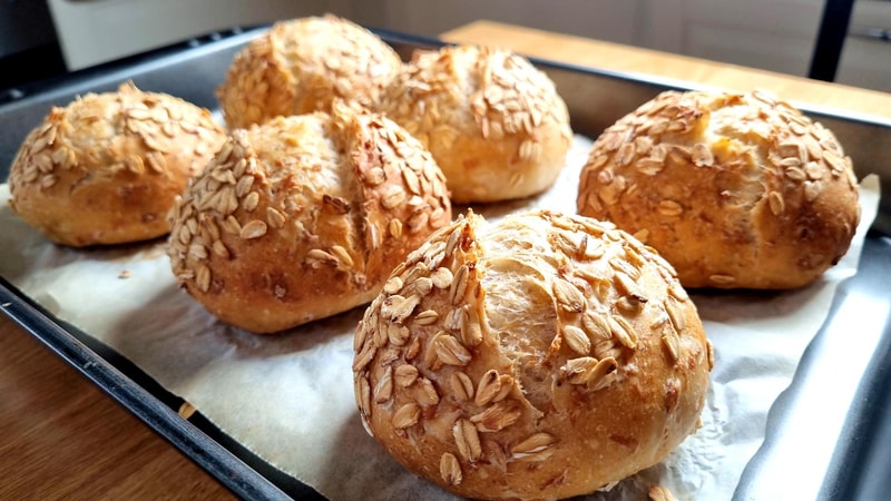 Oat-Coated Bread Rolls - Soft Starter, Toasted Oat Crust
