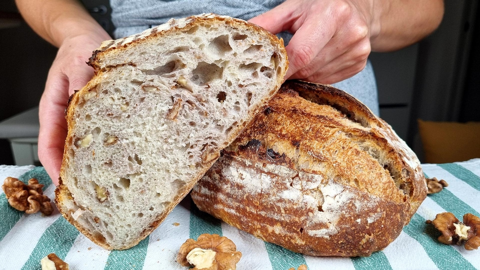 Perfect Sourdough Walnut Bread